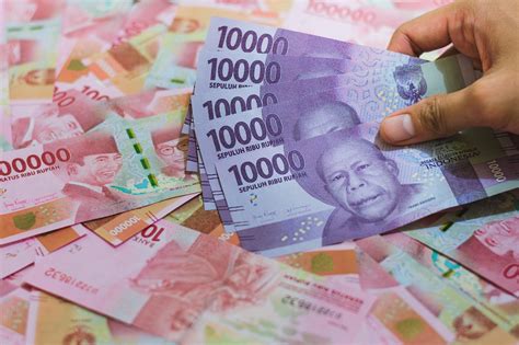 Sertifikat, penghargaan, tanda, atau dokumen yang dipajang di chip pc games download hadirkan Deposit Tunai & Misi Poin favorit di komunitas kreatif